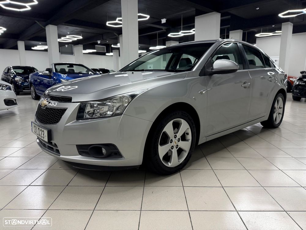 Chevrolet Cruze ver-2-0-auto-lt - 10