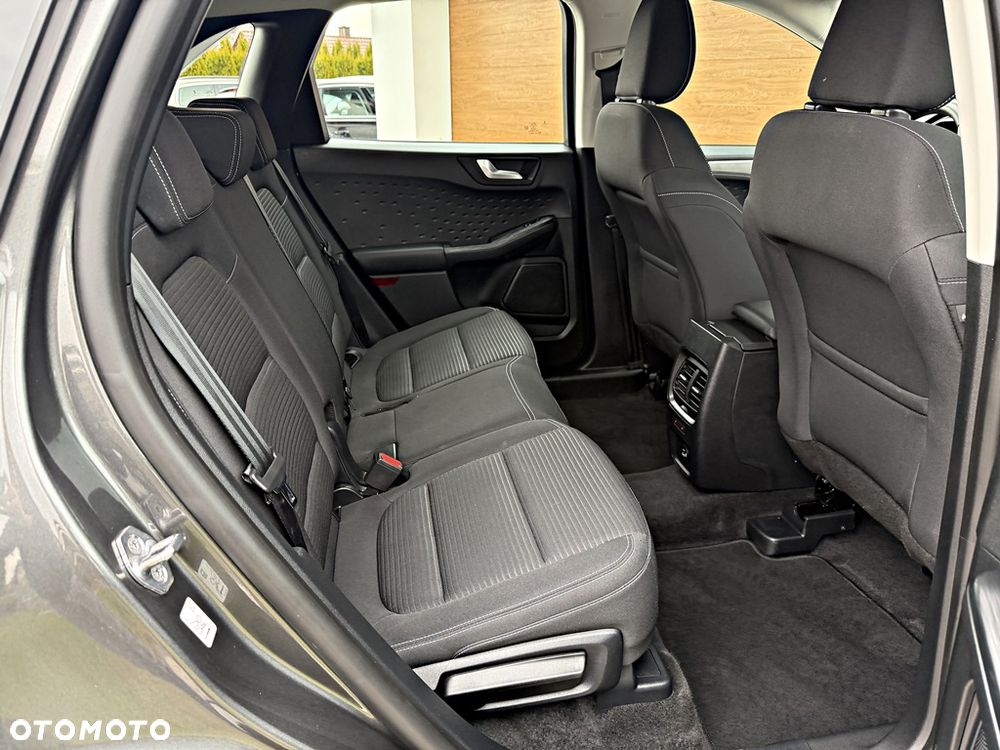 Ford Kuga 2.5 Duratec PHEV TITANIUM - 30