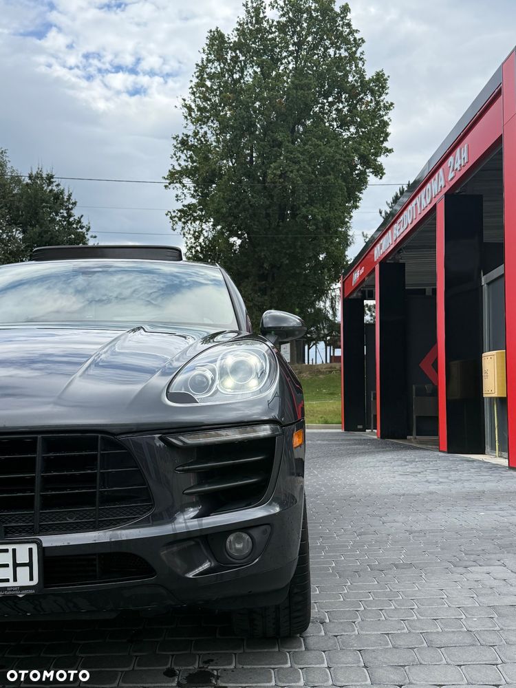 Porsche Macan - 17