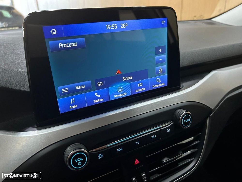 Ford Focus 1.5 TDCi ECOBlue Active — fotografia 11