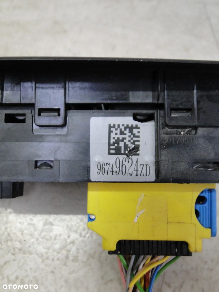 PEUGEOT 2008 I PRZEŁĄCZNIK PANEL SZYB LEWY PRZÓD PRZEDNI EUROPA - 4