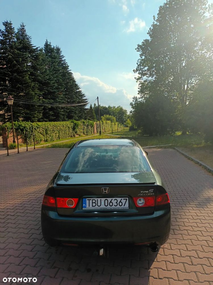 Honda Accord 2.0 Comfort - 18