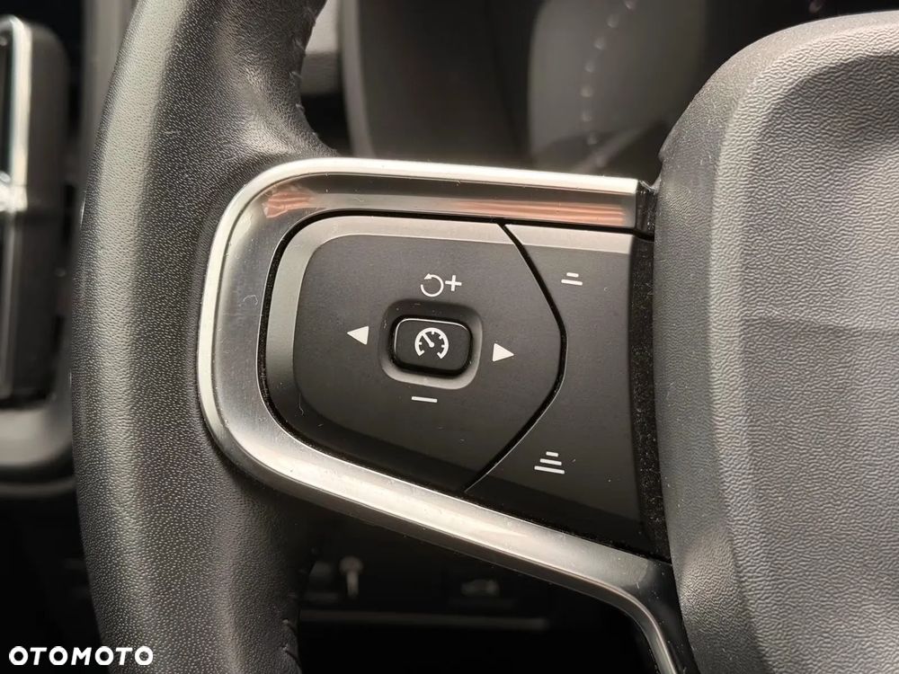 Volvo XC 40 T3 Inscription - 15