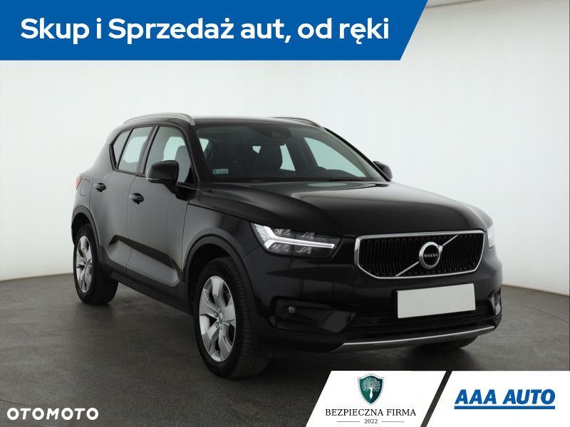 Volvo XC 40 - 3