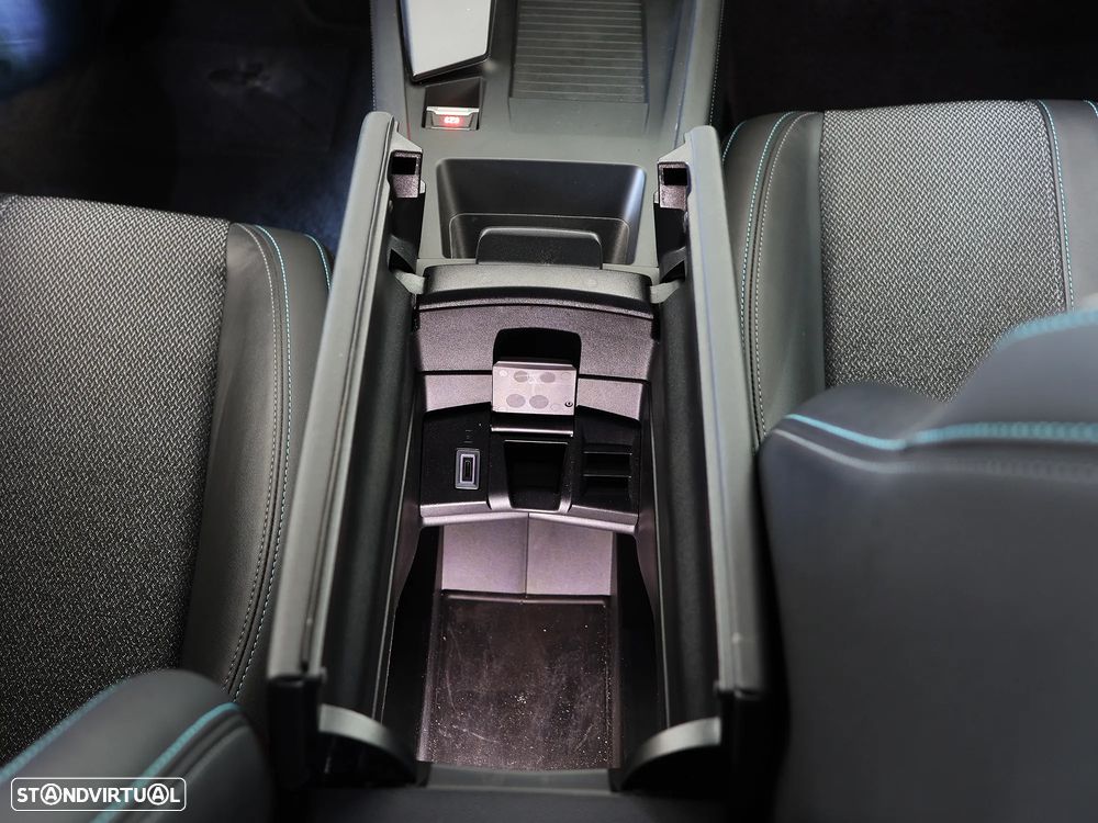 Peugeot 308 SW 1.5 BlueHDi Allure EAT8 - 48