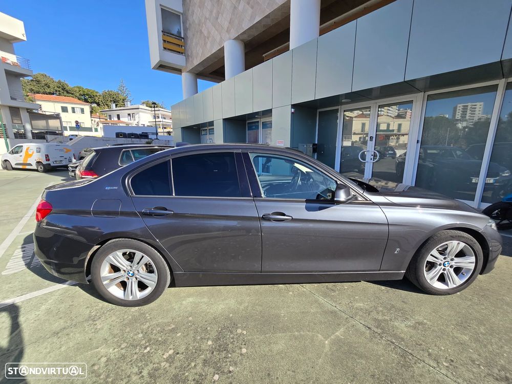 BMW 330 - 1