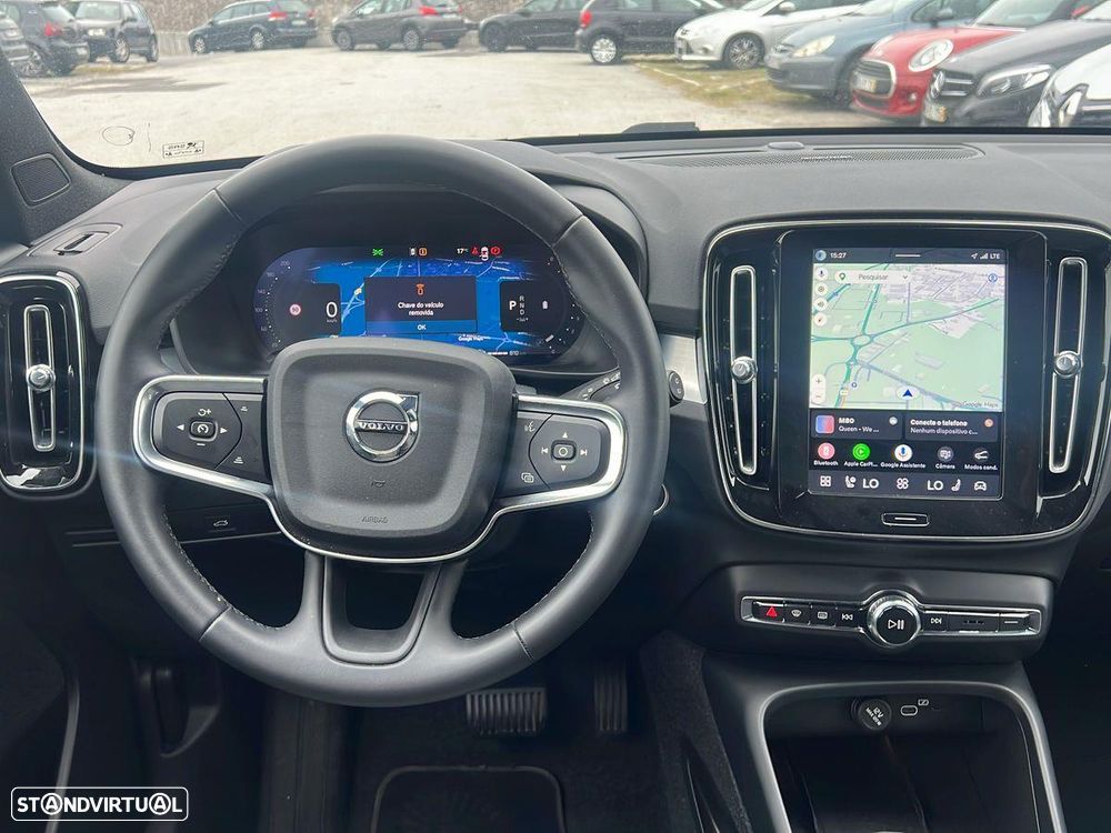 Volvo XC 40 2.0 B3 Plus Dark - 10