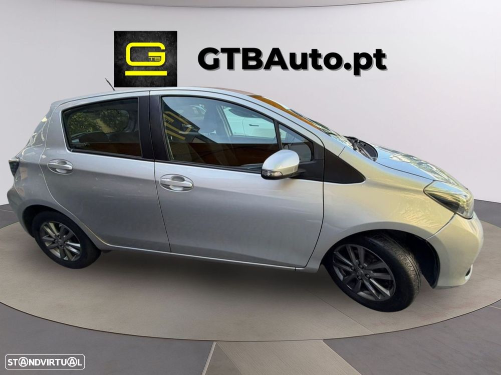 Toyota Yaris 1.0 VVT-i Comfort +PS Style +P.Techno - 5