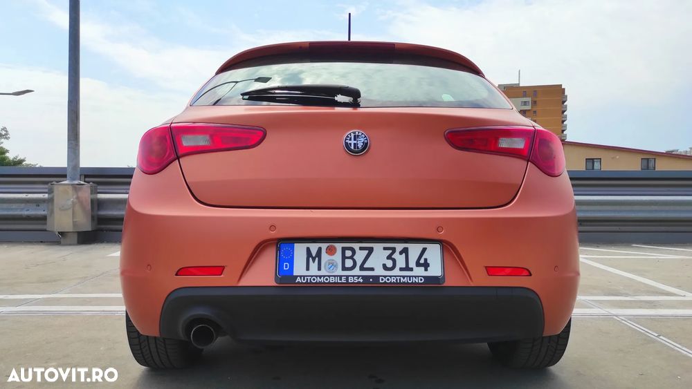 Alfa Romeo Giulietta 1.4 TB 16V Multiair - 4