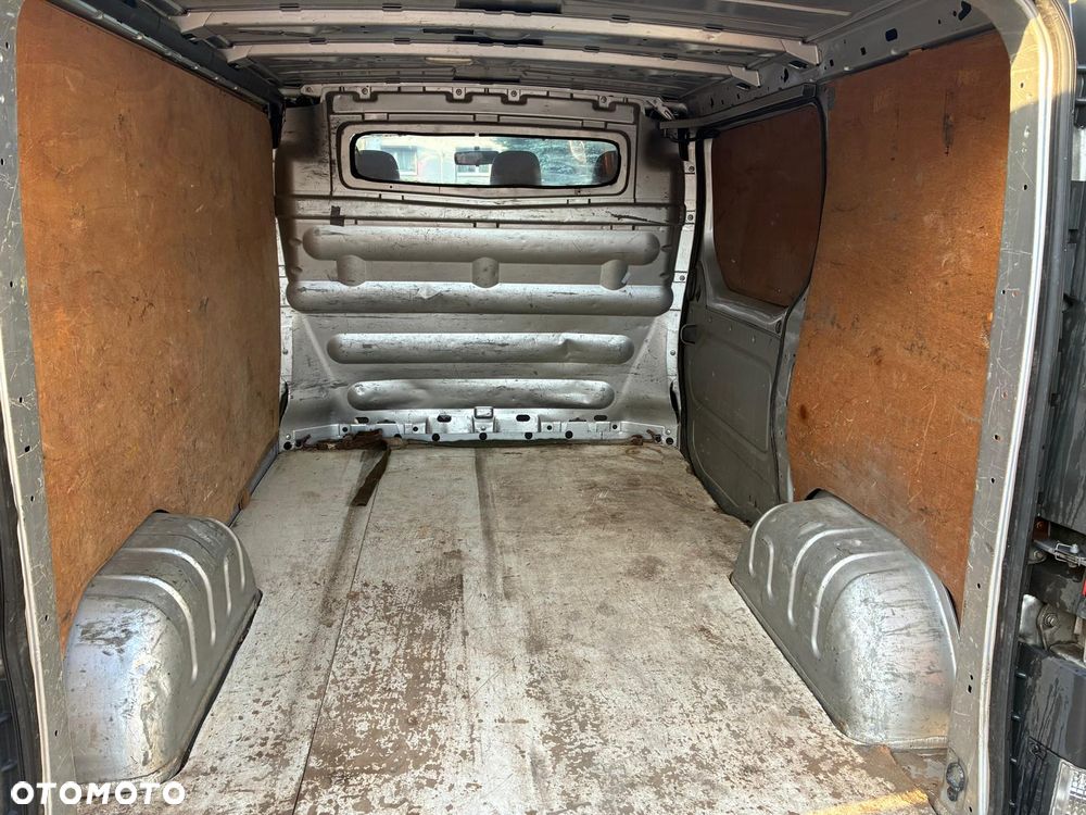 Opel Vivaro - 7