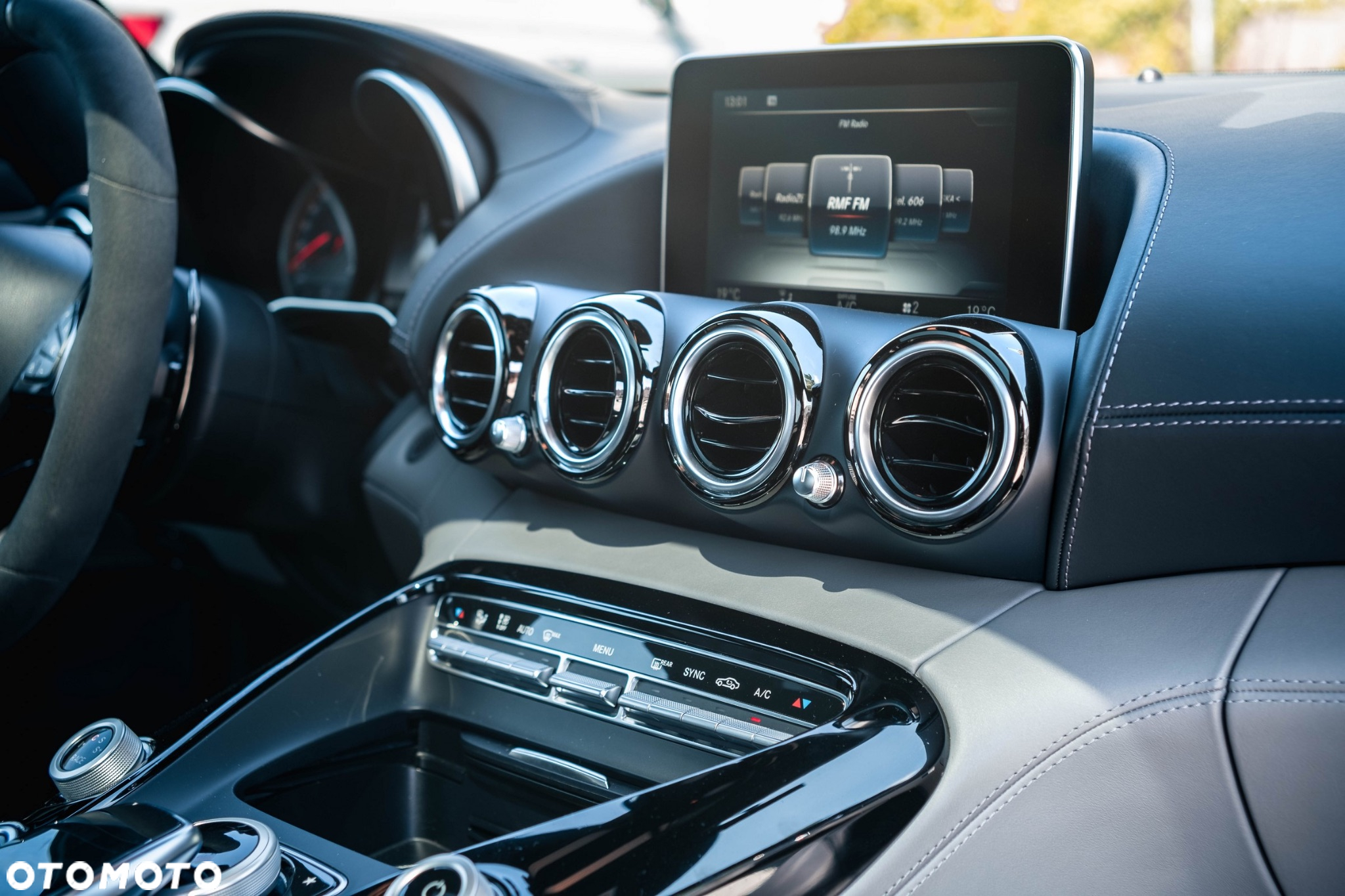 Mercedes-Benz AMG GT C - 24