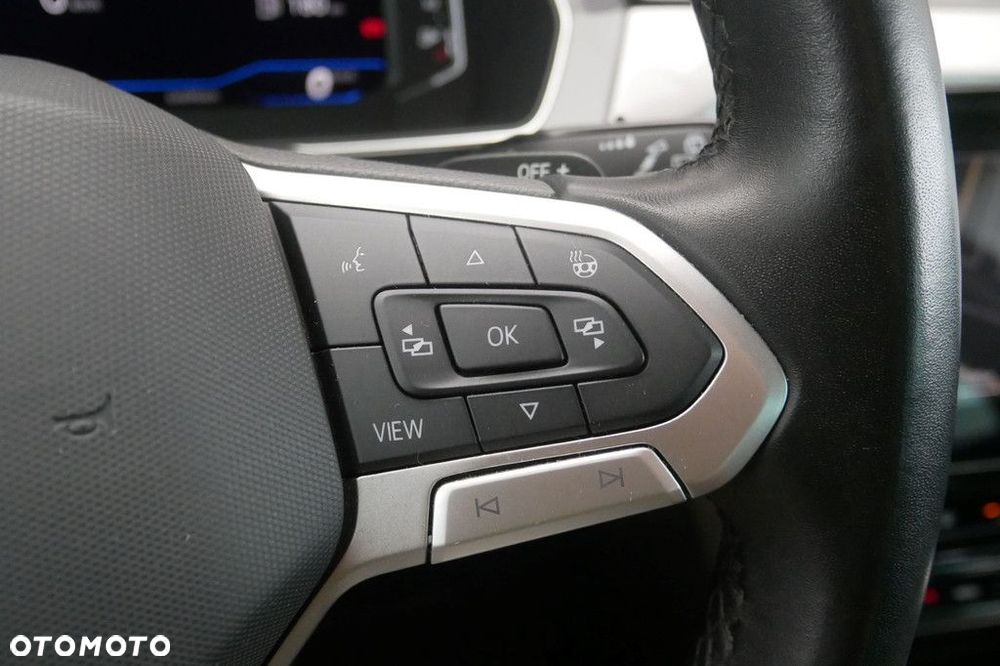 Volkswagen Passat Variant 2.0 TDI SCR Business DSG - 28
