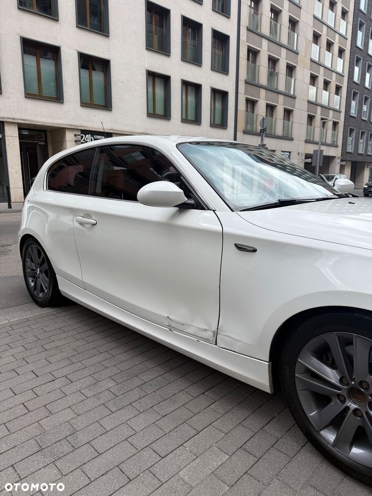 BMW Seria 1 123d - 17