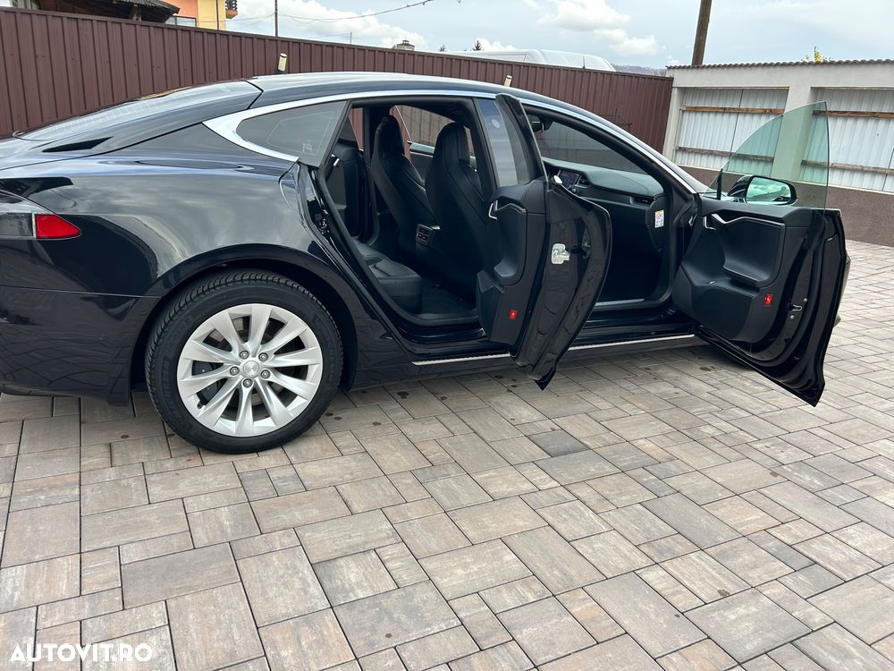 Tesla Model S 85D Allradantrieb Performance - 22