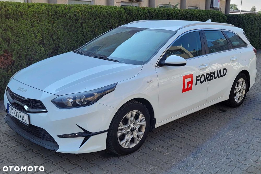 Kia Ceed - 1