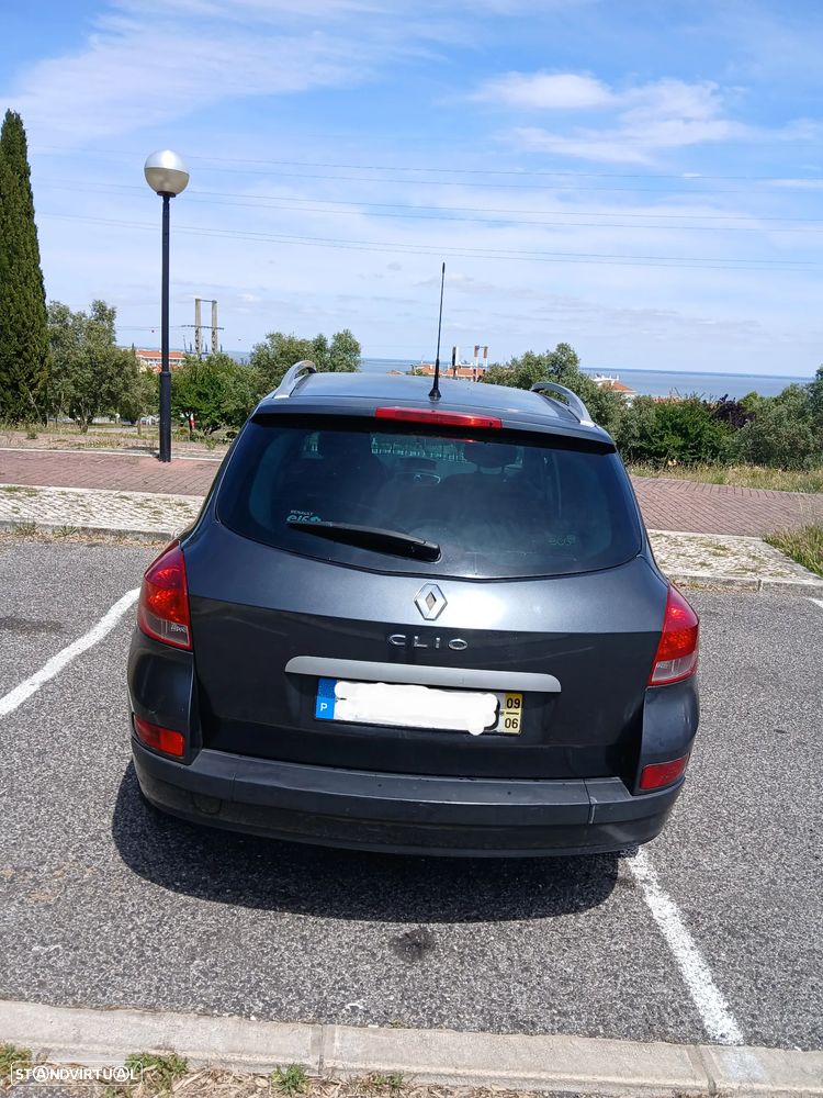 Renault Clio 1.5 dCi Dynamique - 4