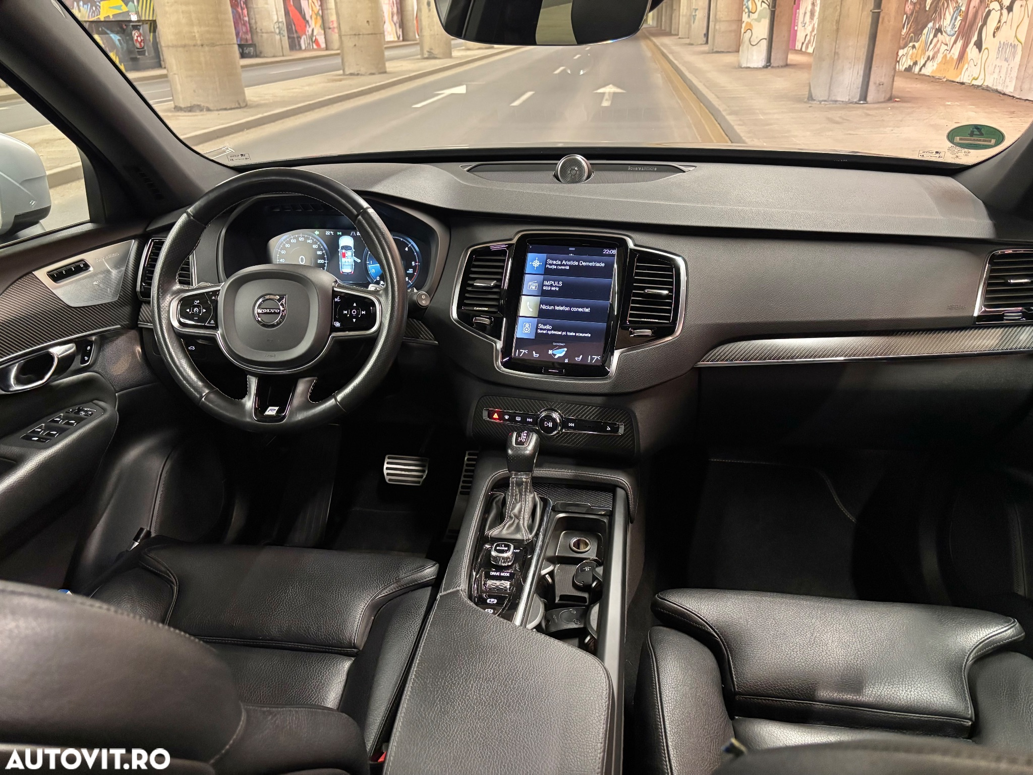 Volvo XC 90 D5 AWD Geartronic RDesign - 14