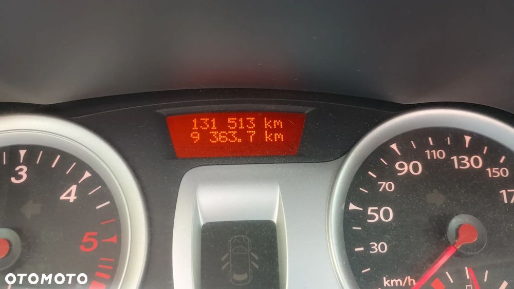 Renault Clio 1.5 dCi Alize - 11