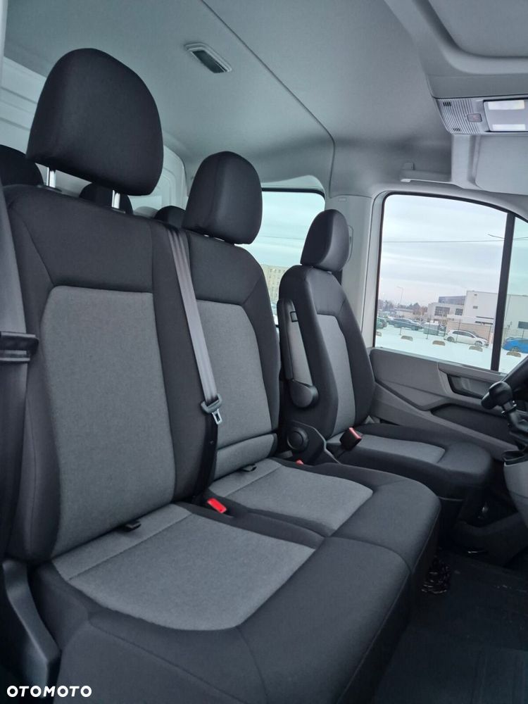 Volkswagen Crafter Skrzyniowy z podwójną kabiną - 33
