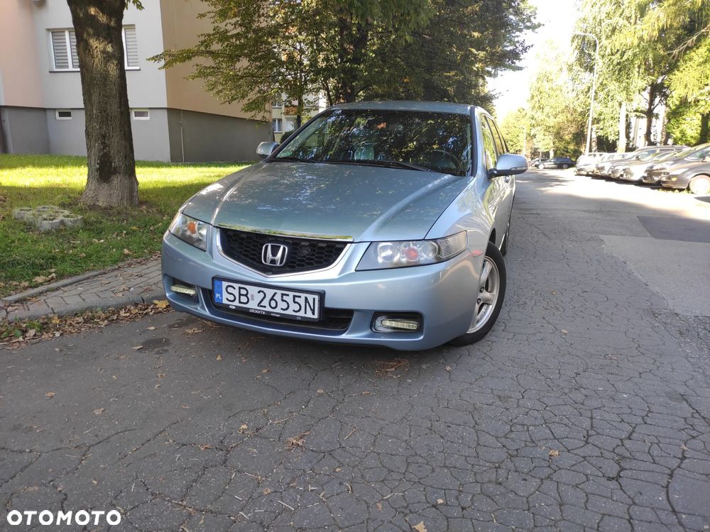 Honda Accord Tourer 2.0 i Executive - 2
