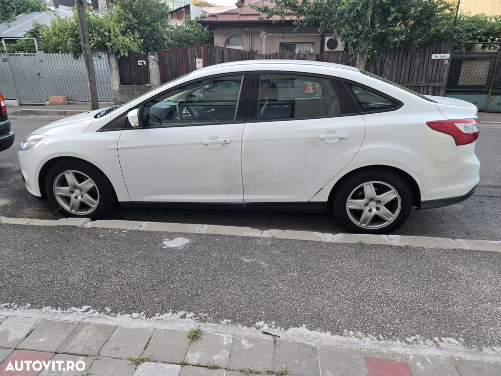Ford Focus 1.0 EcoBoost Sport - 4