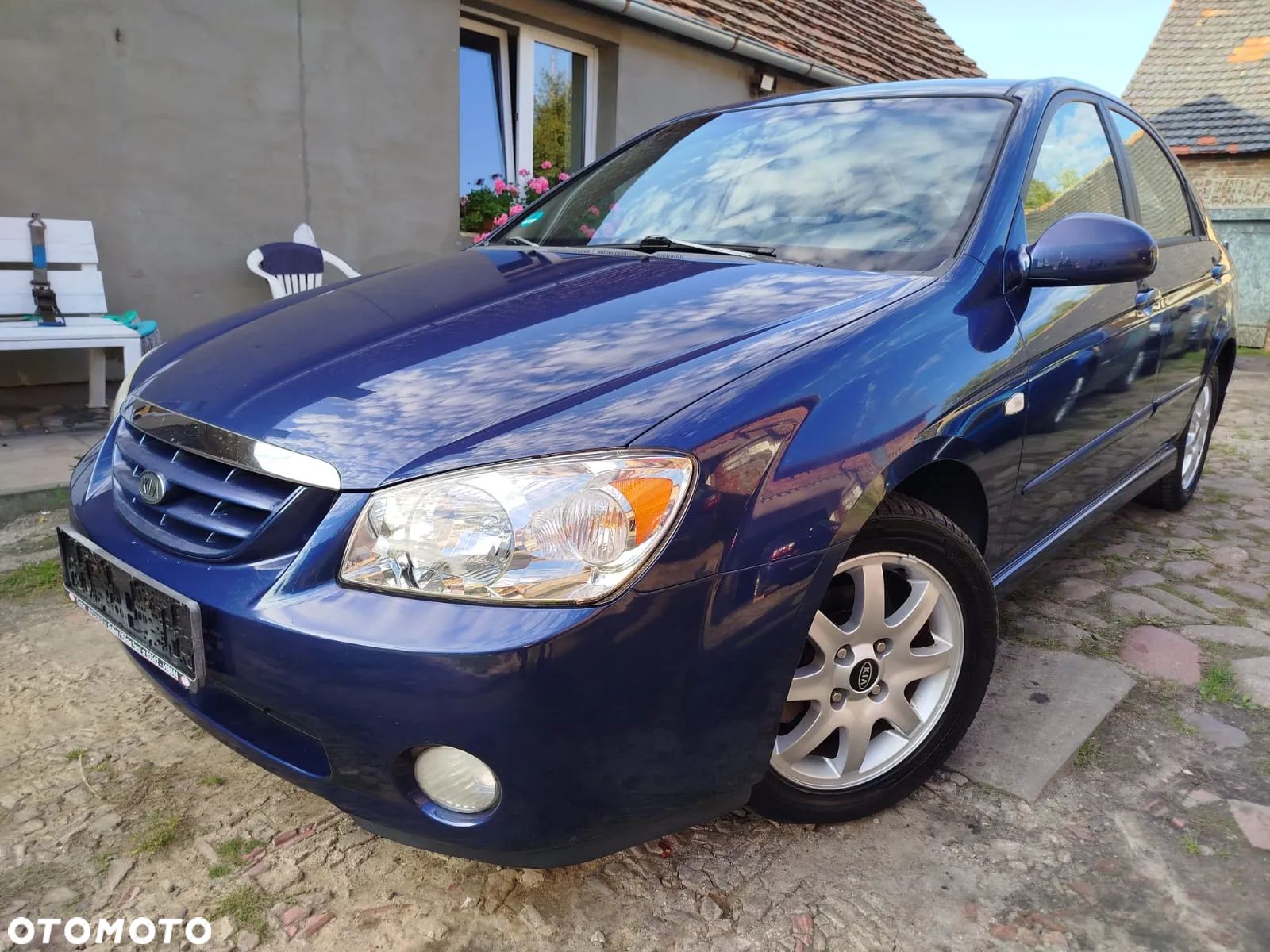 Kia Cerato 2.0 EX - 1