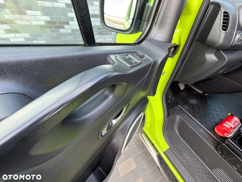 Opel Vivaro L2H1 2,9t Essentia Business - 16