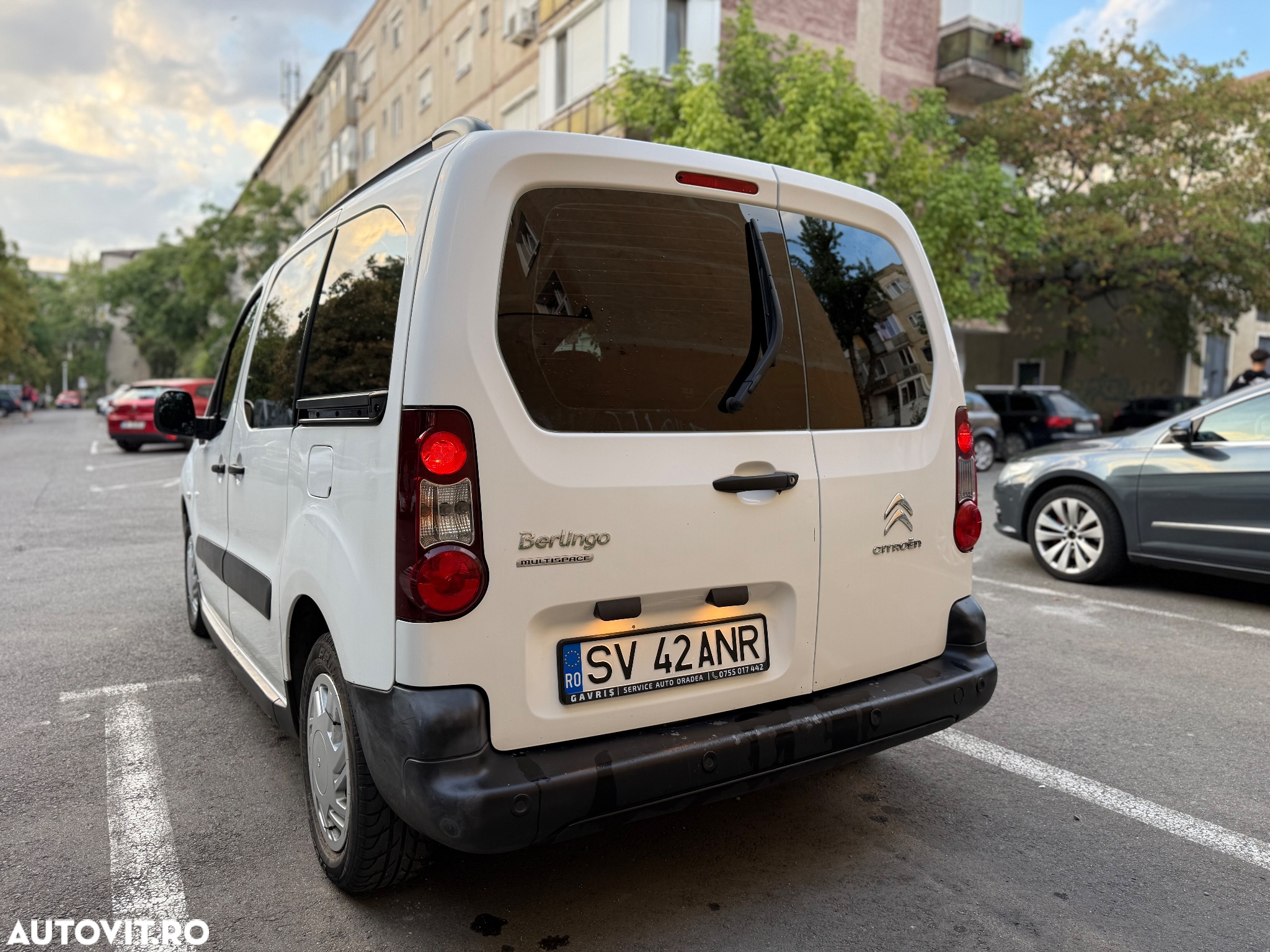 Citroën Berlingo 1.6 BlueHDi 75 BVM5 Live - 6