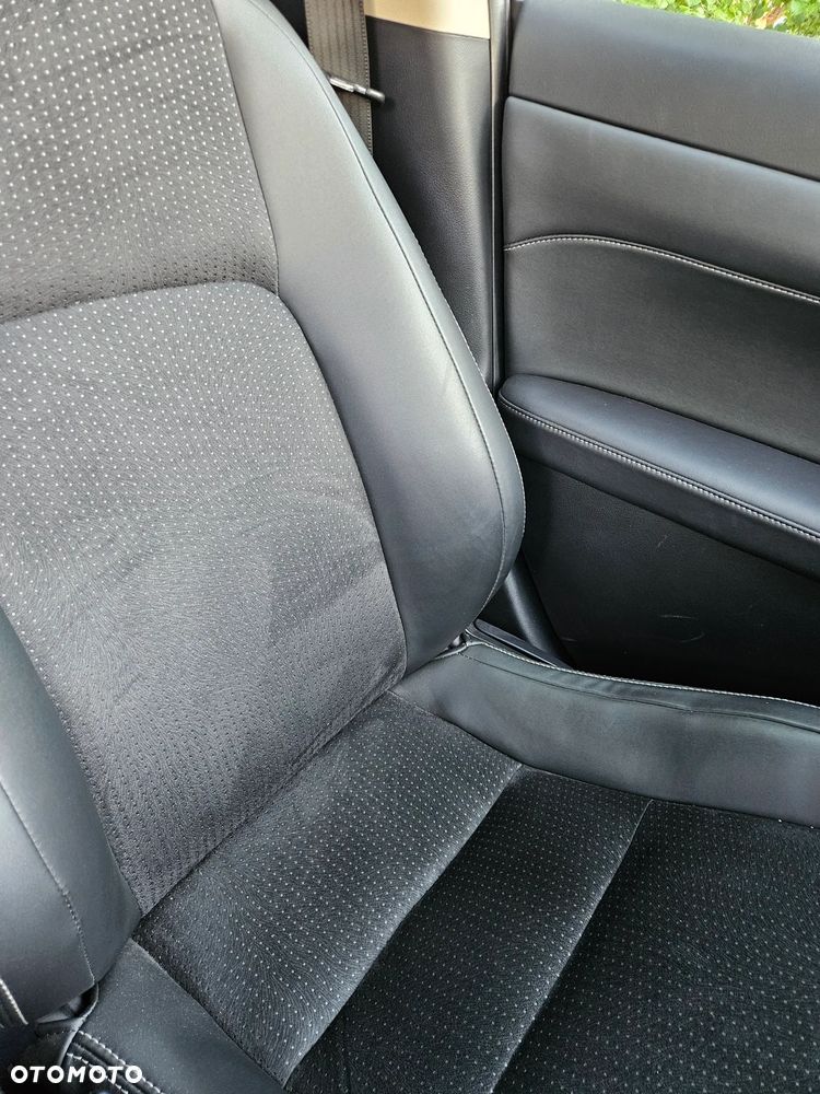 Lexus CT 200h Elegance EU6 - 20