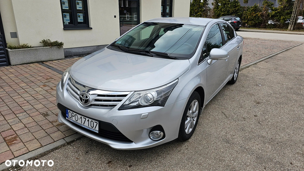 Toyota Avensis 1.8 Sol