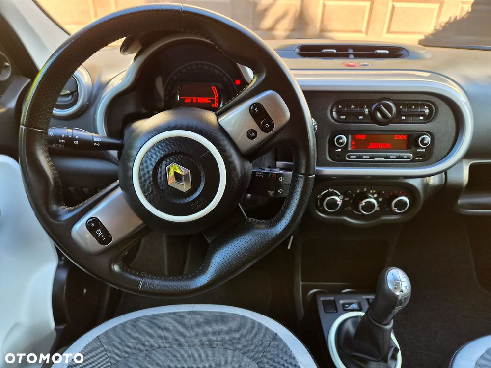 Renault Twingo SCe 70 Start&Stop LIMITED - 19