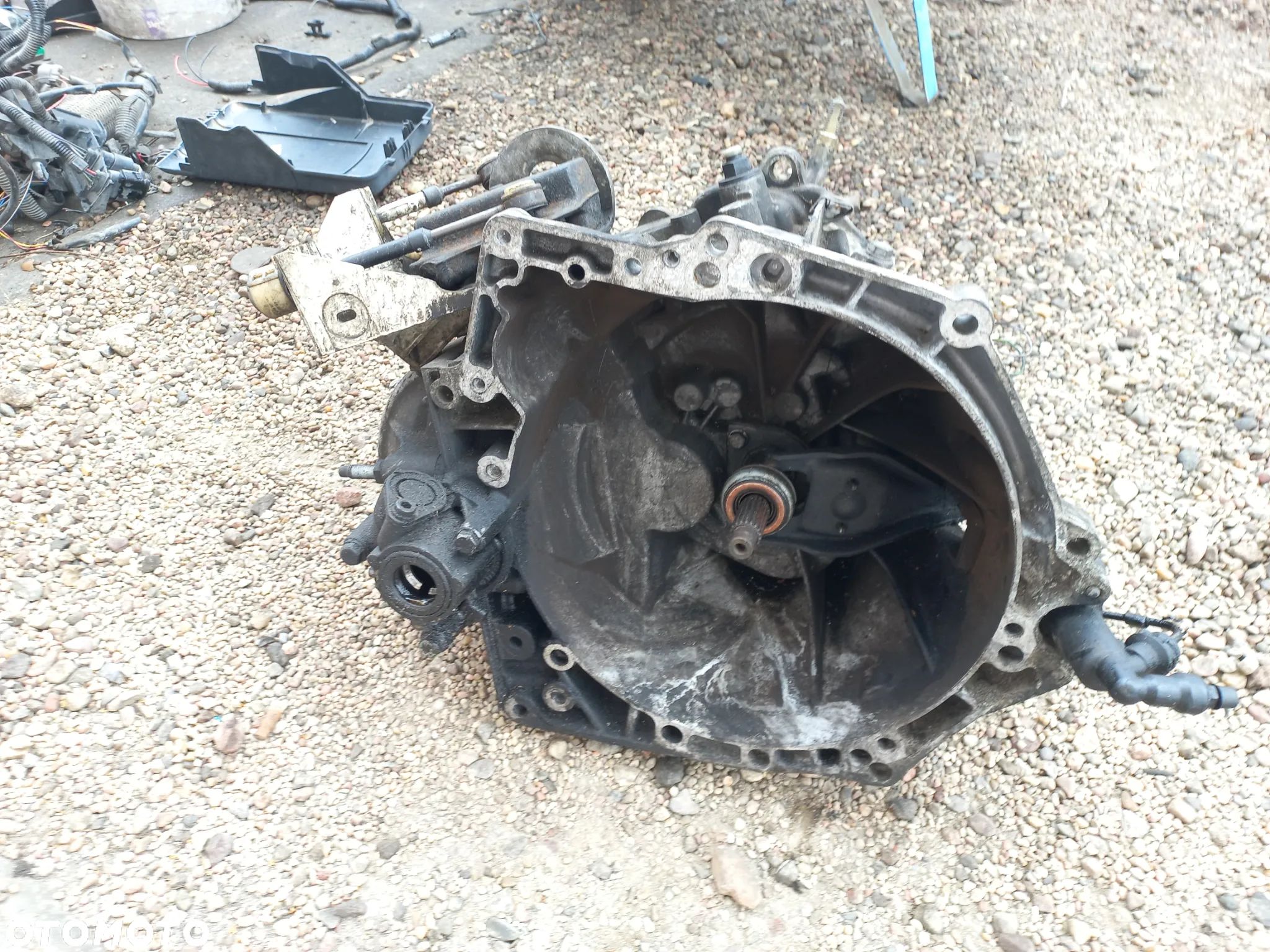 Citroen c4 1.6 Hdi 06r 20DM75 skrzynia biegów - 1