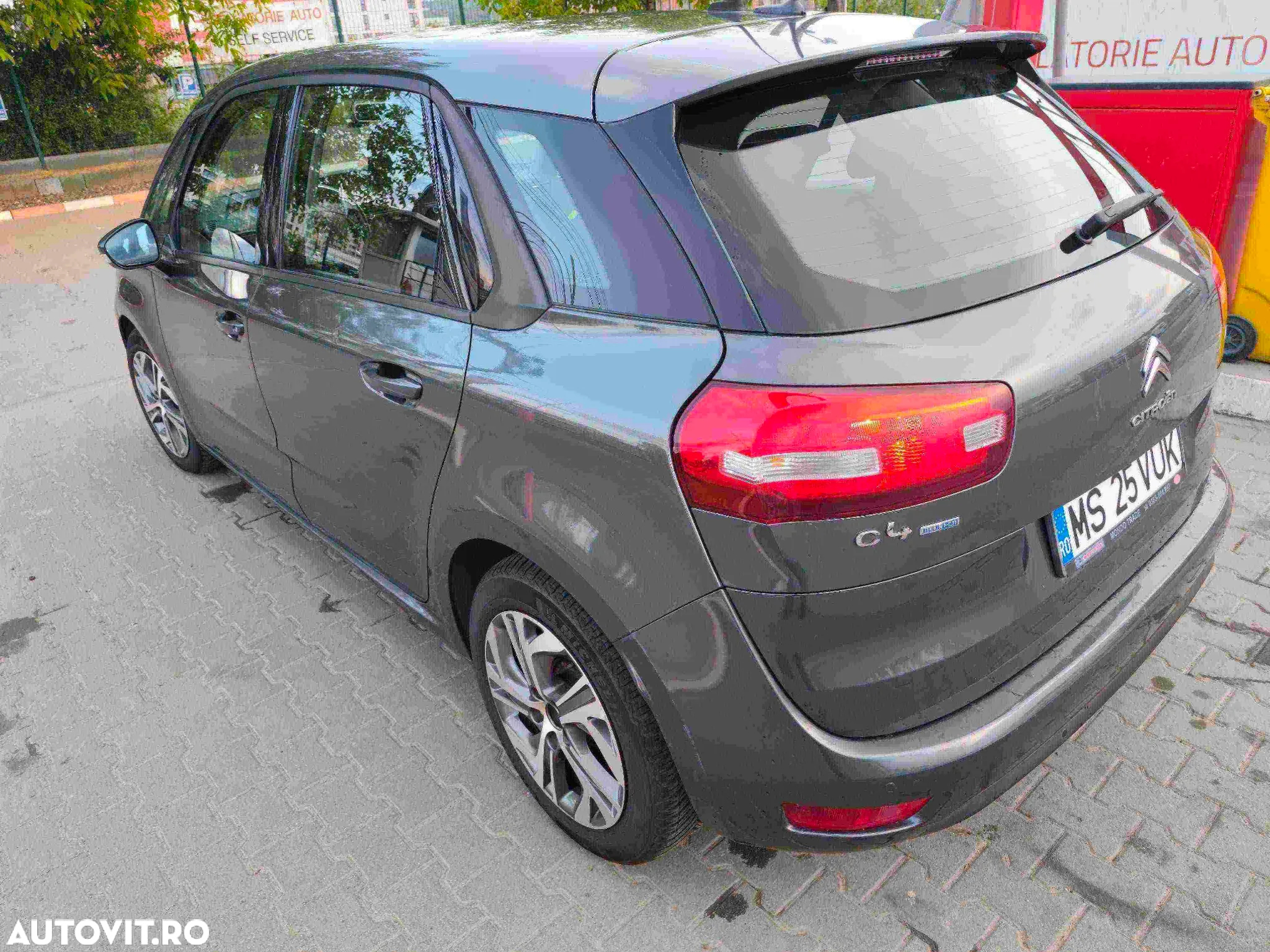 Citroën C4 Picasso BlueHDi Aut. Intensive - 2