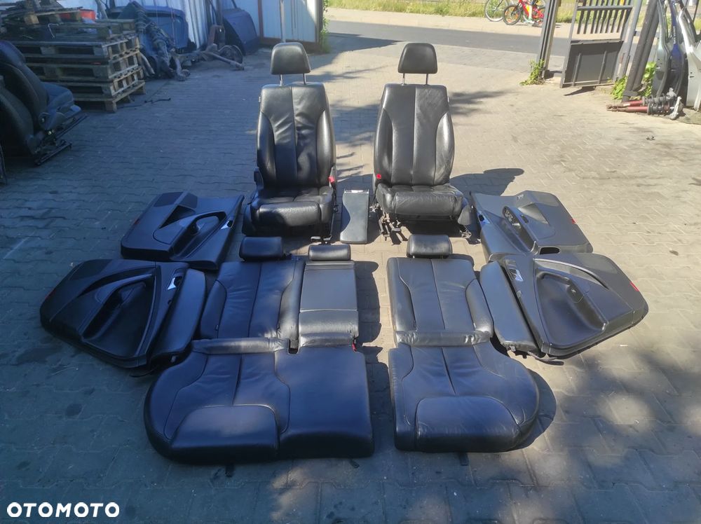 VW PASSAT B6 KOMBI SKÓRA FOTELE SKÓRZANE TAPICERKA SIEDZENIA KOMPLET KANAPA PODŁOKITNIK FOTEL OPARCIE KIEROWCY ELEKTRYCZNY PODGRZEWANE GRZANE BOCZKI BOCZEK EUROPA WYSYŁKA !!!! - 1
