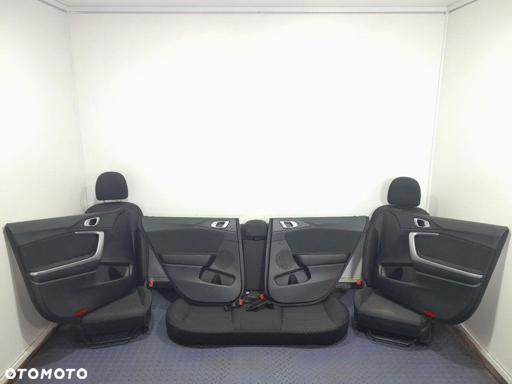 KIA CEED III LIFT HB 5D FOTELE KANAPA OPARCIE TAPICERKI BOCZKI EU KOMPLET - 1