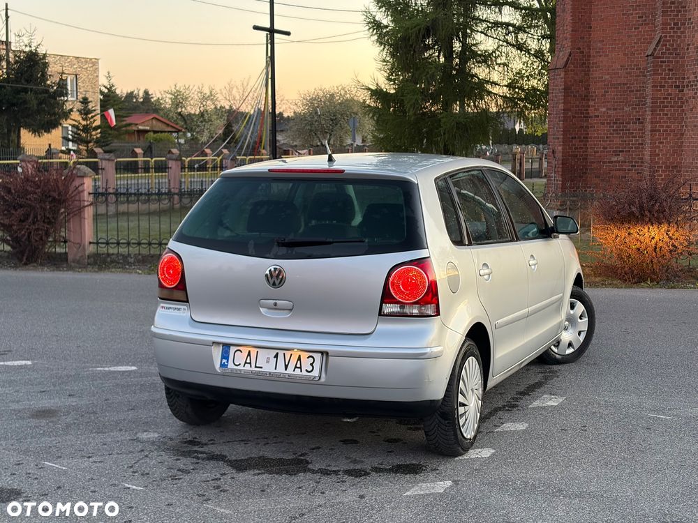 Volkswagen Polo - 9