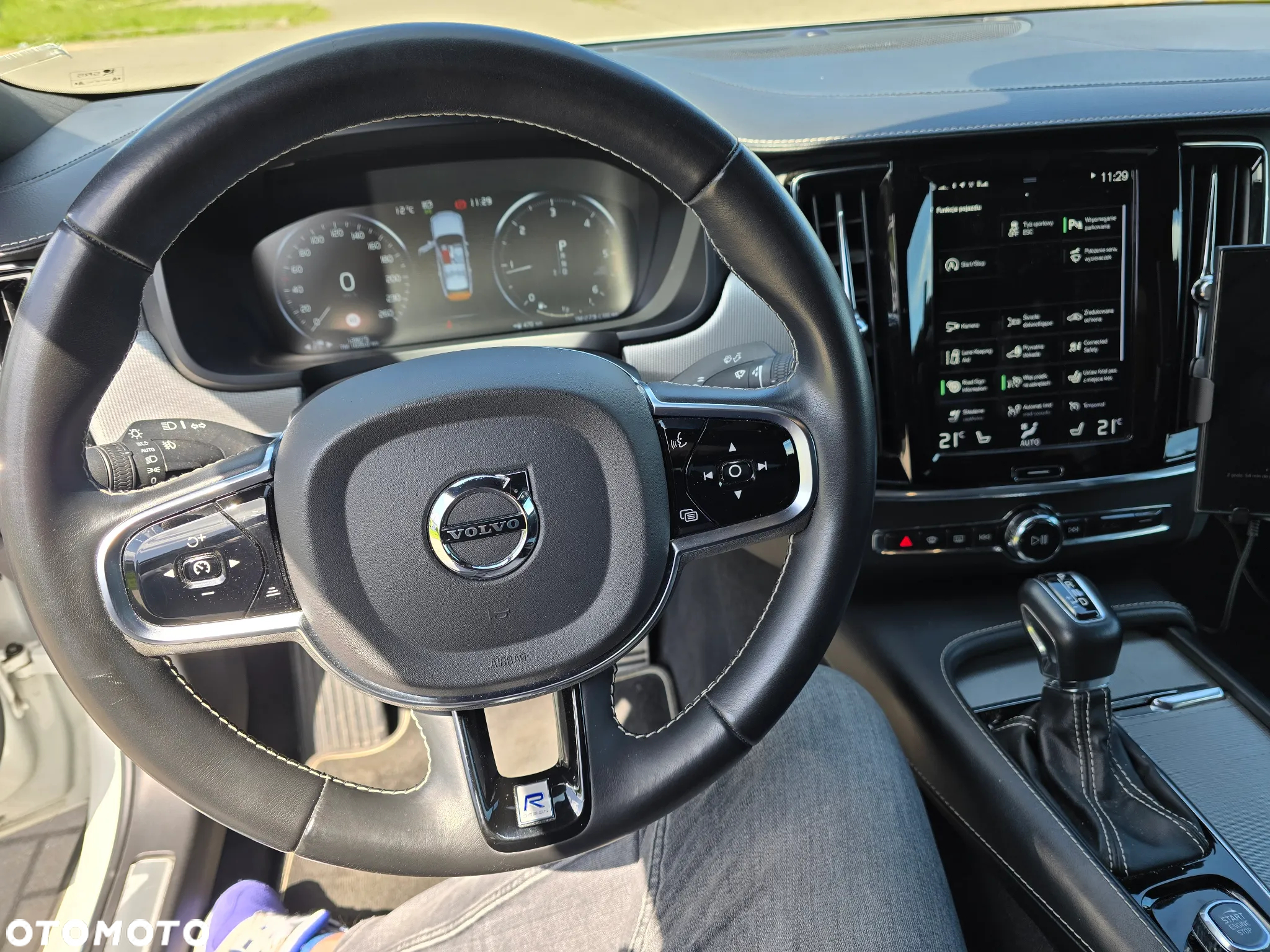 Volvo S90 D5 AWD R-Design - 12