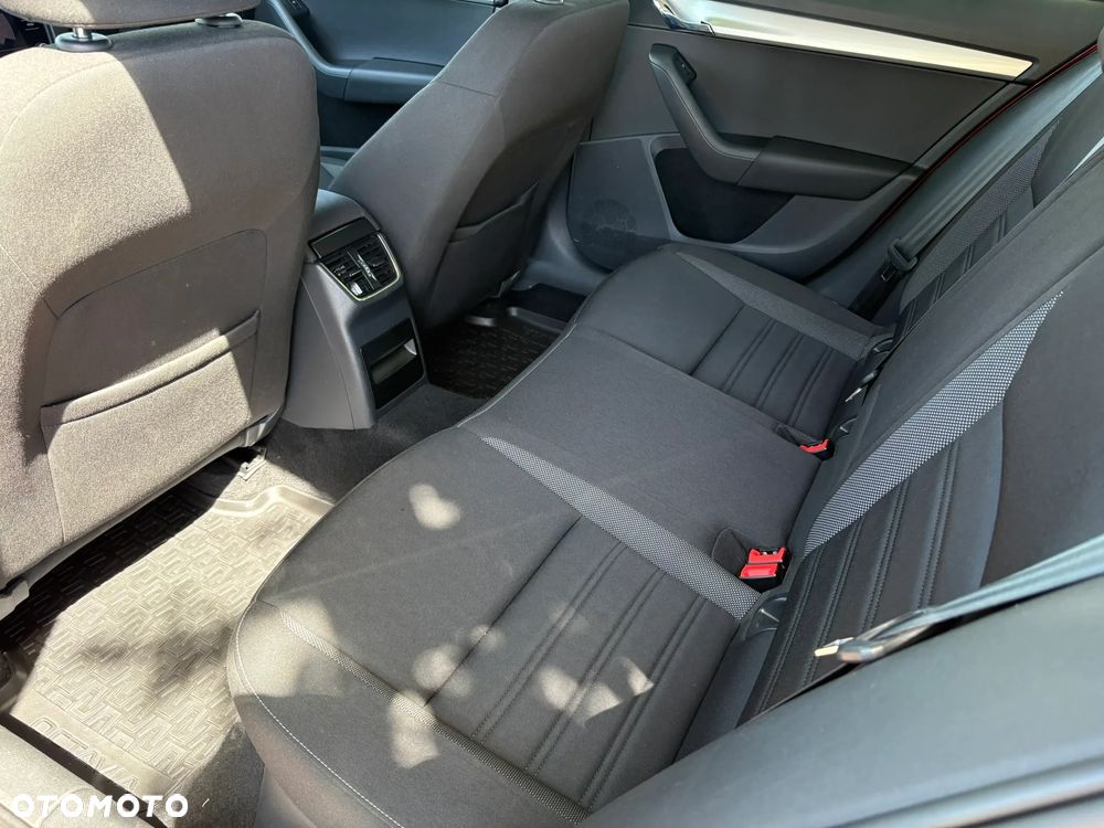Skoda Octavia 1.4 TSI Ambition - 21