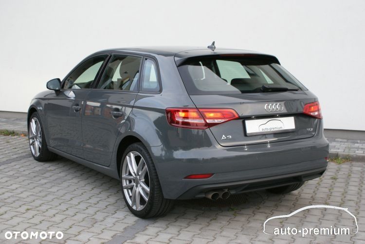 Audi A3 Sportback - 5
