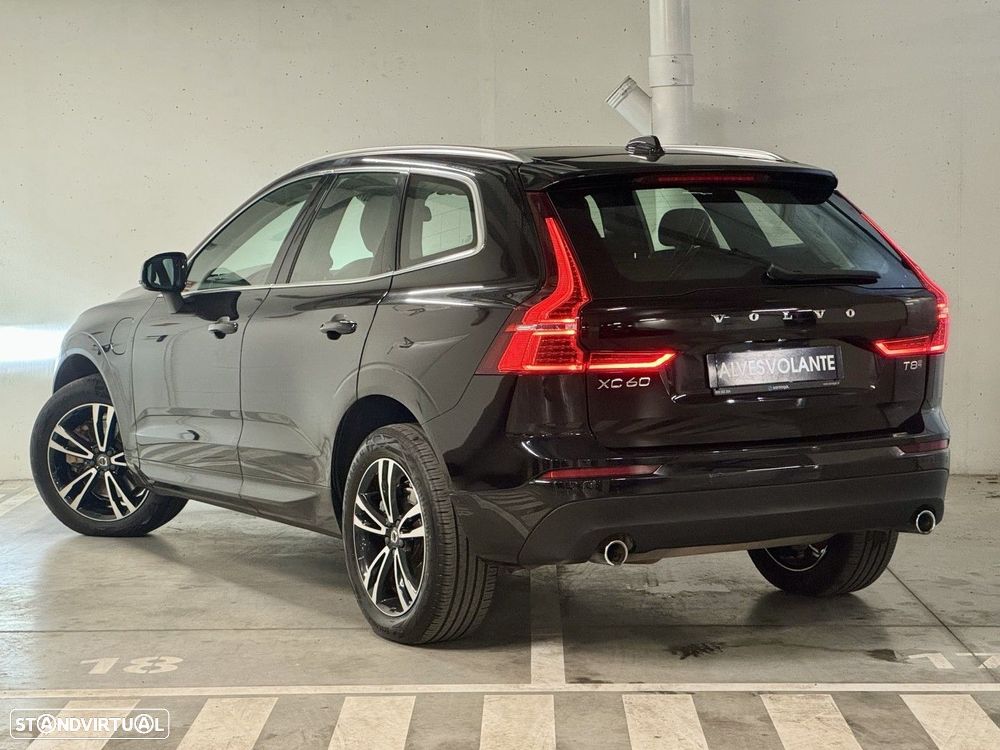 Volvo XC 60 2.0 T8 PHEV R-Design AWD - 6