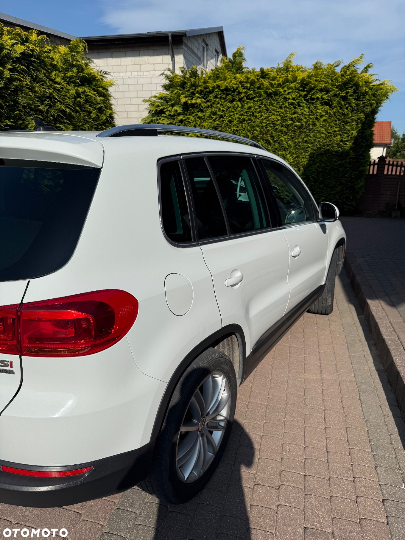 Volkswagen Tiguan - 4