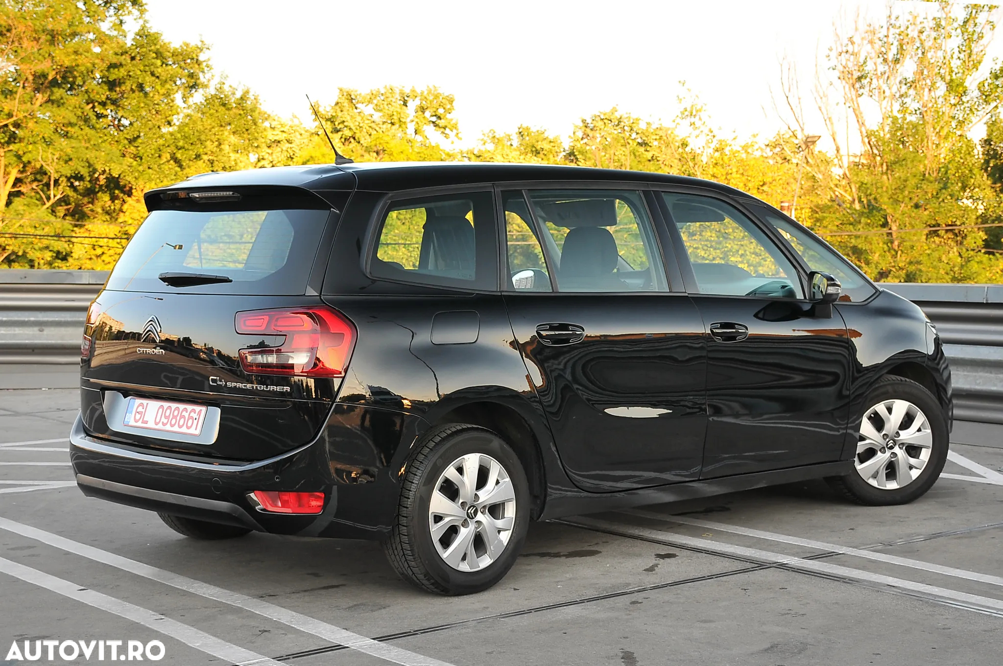 Citroën C4 Space Tourer Spacetourer BlueHDi 120 Stop&Start EAT6 SHINE - 2
