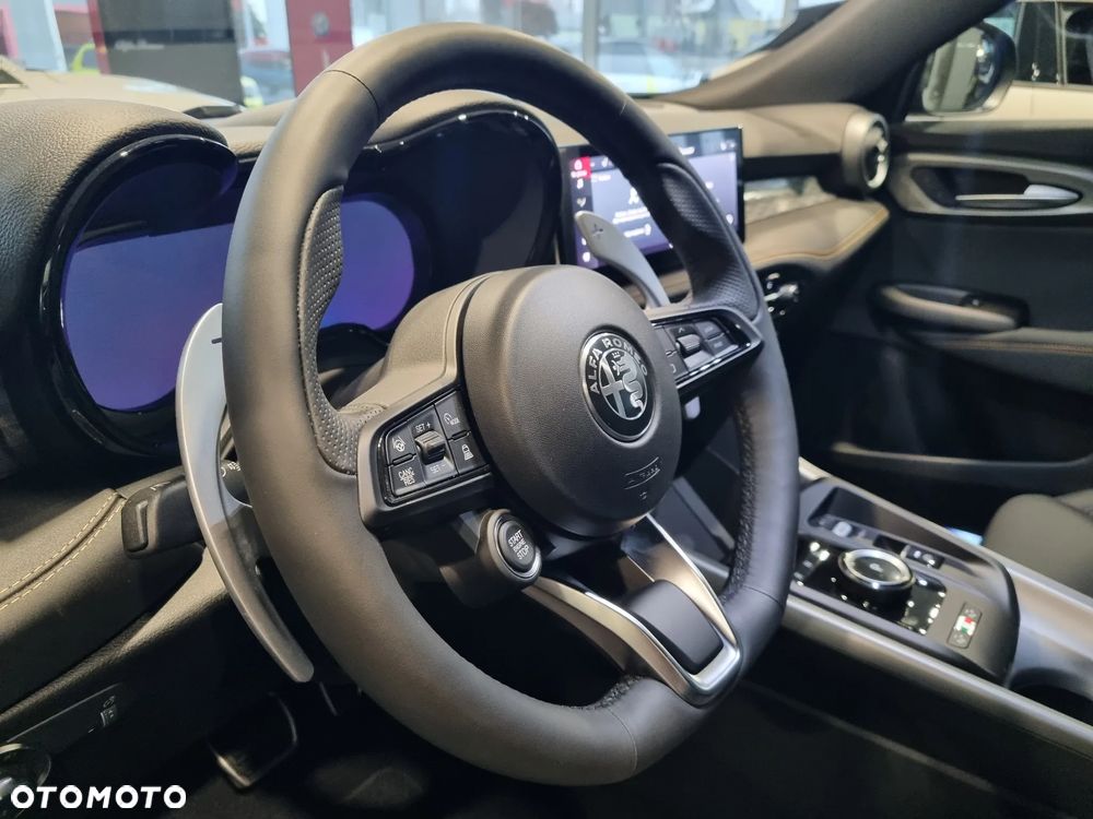 Alfa Romeo Tonale 1.5 T4 GSE mHEV Veloce DCT - 12