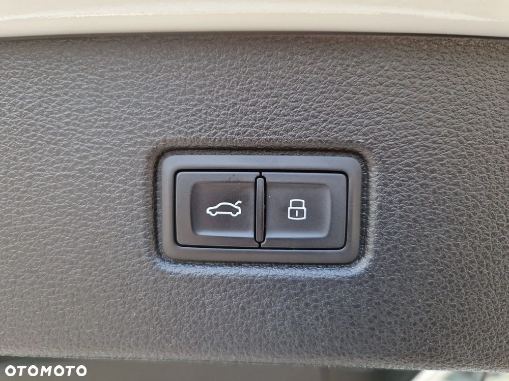 Audi Q7 - 32