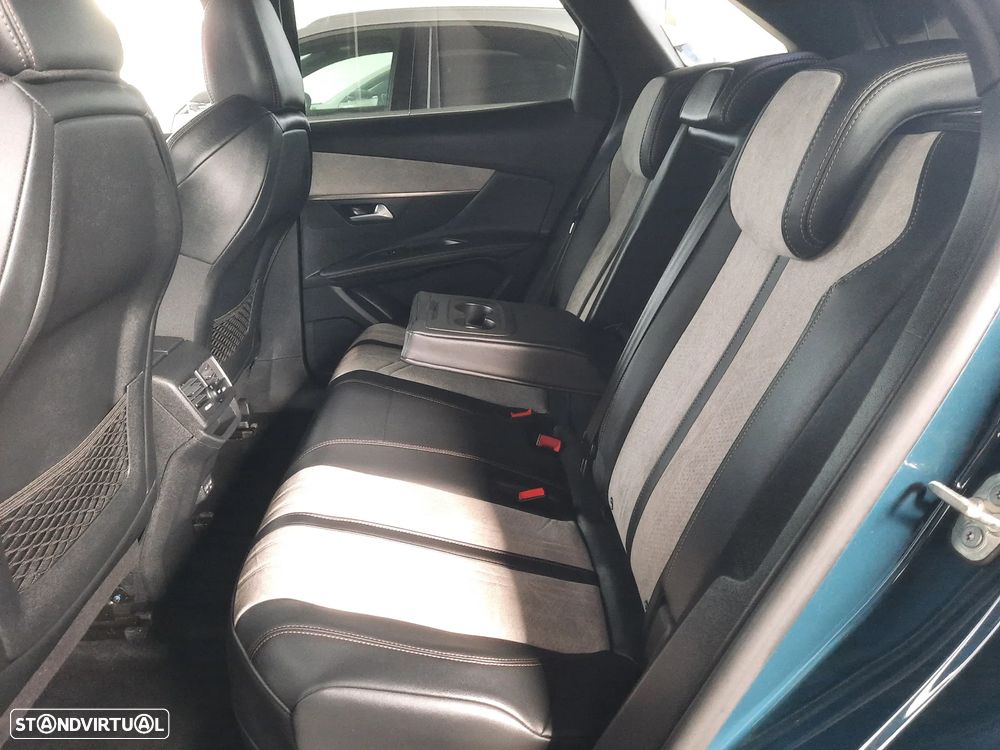 Peugeot 3008 1.6 Hybrid GT Pack e-EAT8 - 35
