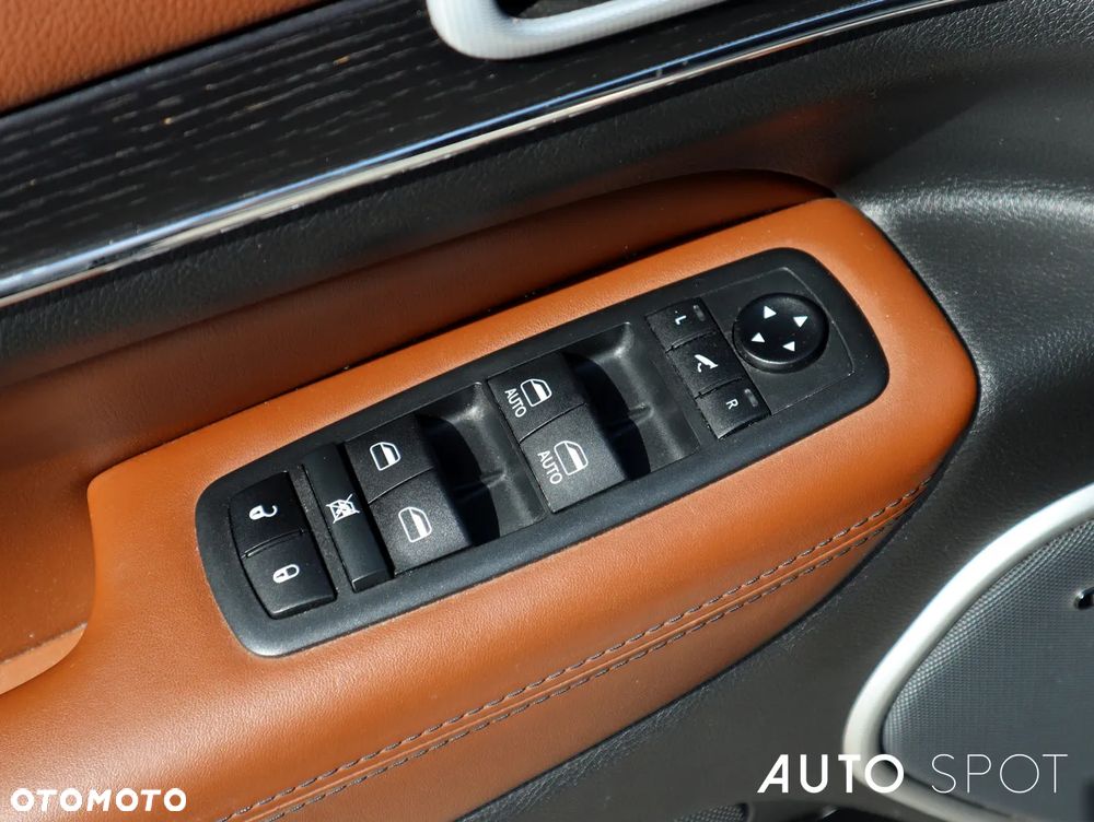 Jeep Grand Cherokee 3.0 CRD Summit - 14