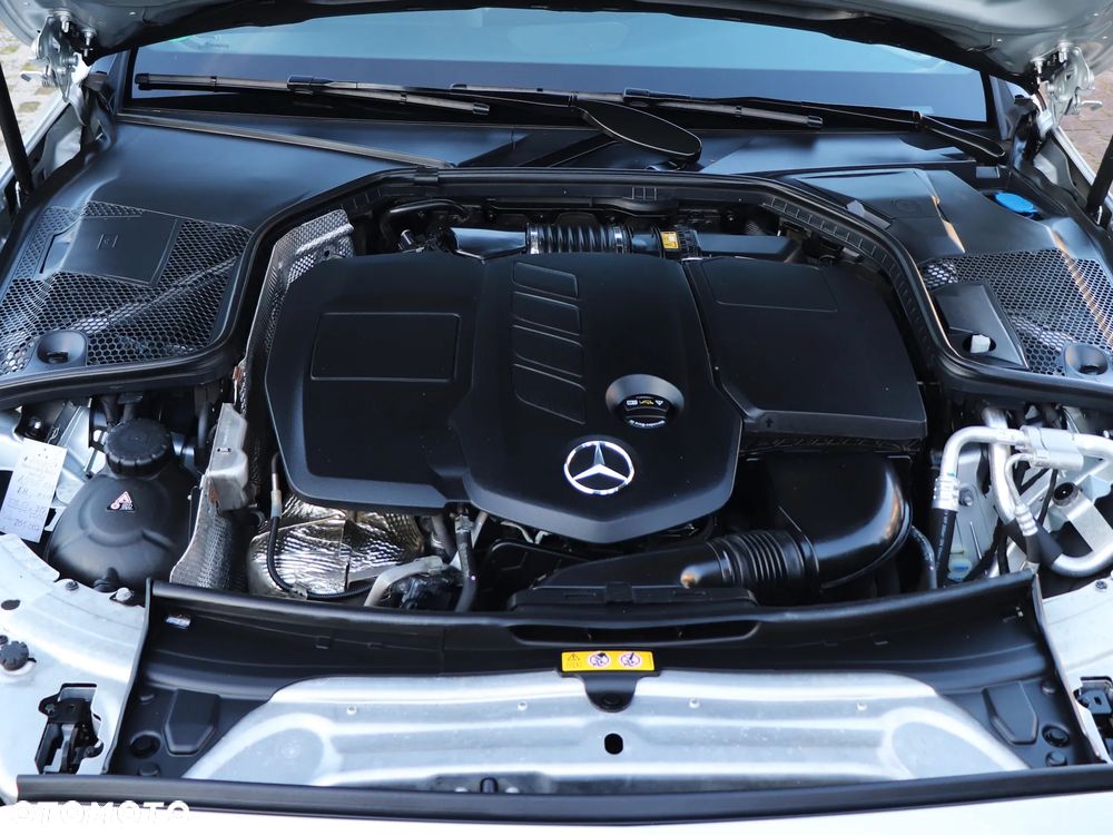 Mercedes-Benz Klasa C 220 d 9G-TRONIC AMG Line - 40