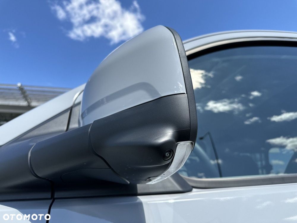 Volkswagen Transporter - 22