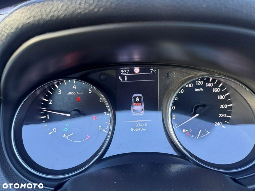 Nissan Qashqai - 15