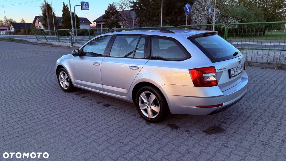 Skoda Octavia 1.5 TSI ACT Ambition - 5